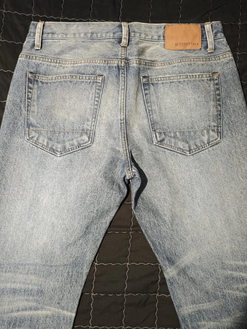 Aeropostale Men's Straight Leg Light Blue Denim Jeans Size W32xL32